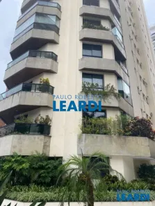 Apartamento com 3 Quartos à venda, 319m² no Vila Uberabinha, São Paulo