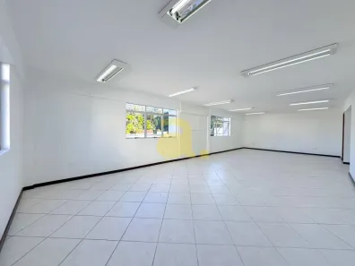 Sala Comercial para alugar, 89m² no Centro, Blumenau