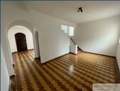 Casa com 3 Quartos para alugar, 190m² no Perdizes, São Paulo