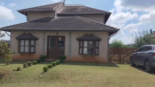 Casa de Condomínio com 3 Quartos à venda, 257m² no Village Araçoiaba, Araçoiaba da Serra