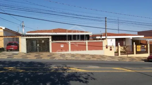 Casa com 3 Quartos à venda, 252m² no Vila Joaquim Inácio, Campinas