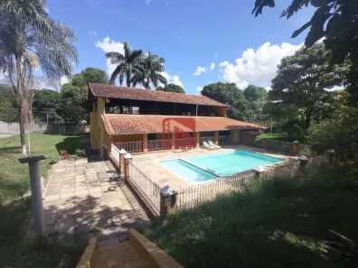 Fazenda/Sítio com 6 Quartos para alugar, 2000m² no Chácara Novo Horizonte, Contagem