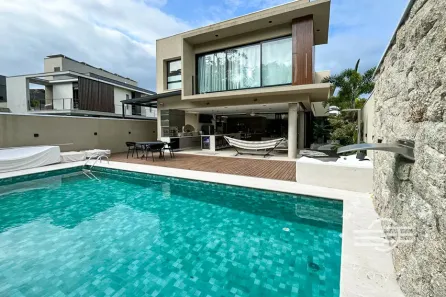 Casa com 5 Quartos à venda, 420m² no Riviera, Bertioga