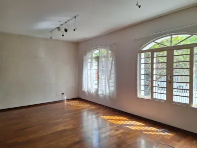 Sobrado com 3 Quartos à venda, 238m² no Cidade São Francisco, São Paulo