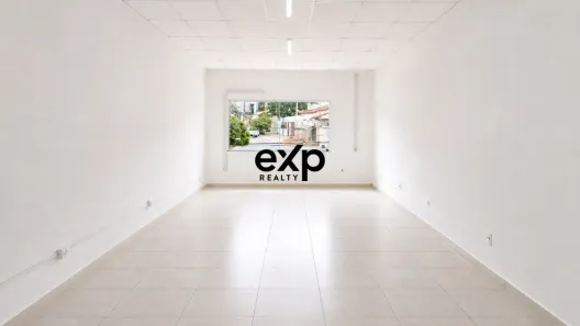 Sala Comercial para alugar, 56m² no Residencial Santa Maria, Valinhos