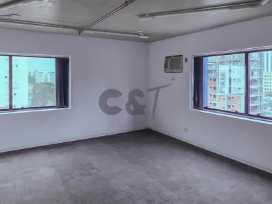 Sala Comercial para venda ou aluguel, 35m² no Chácara Santo Antônio (Zona Sul), São Paulo