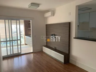 Apartamento com 2 Quartos para alugar, 70m² no Jardim das Acácias, São Paulo
