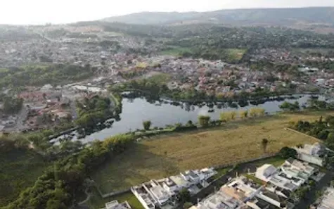 Lote/Terreno à venda, 2700m² no Nova Aracoiaba, Araçoiaba da Serra