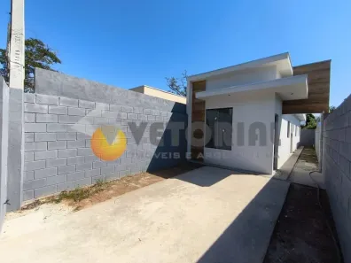 Casa com 2 Quartos à venda, 63m² no Balneário dos Golfinhos, Caraguatatuba