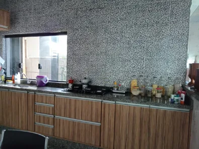 Casa com 1 Quarto à venda, 130m² no Jardim Ipê, Itaquaquecetuba