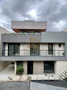 Casa de Condomínio com 3 Quartos à venda, 223m² no Campina do Siqueira, Curitiba