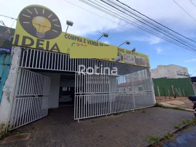 Ponto Comercial para alugar, 339m² no Jardim Holanda, Uberlândia