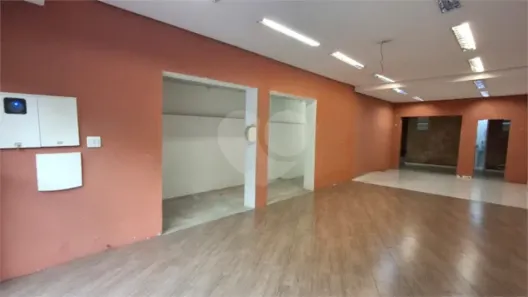Ponto Comercial para alugar, 140m² no Indianópolis, São Paulo