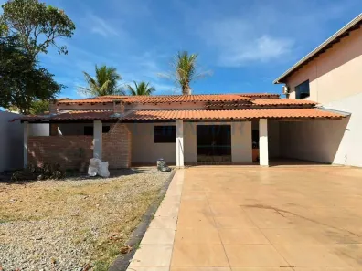 Casa com 4 Quartos para alugar, 150m² no Setor Habitacional Vicente Pires, Brasília