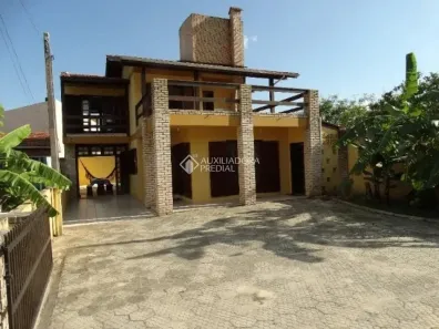 Sobrado com 4 Quartos à venda, 300m² no Pinheira, Palhoça