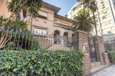 Casa com 4 Quartos para venda ou aluguel, 670m² no Independência, Porto Alegre