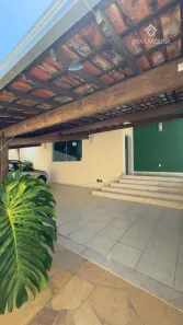 Casa com 4 Quartos à venda, 240m² no Morada do Sol, Montes Claros