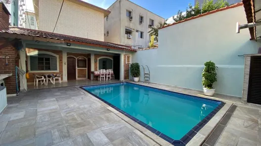 Casa com 4 Quartos à venda, 380m² no Embaré, Santos