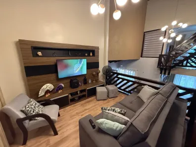 Casa com 3 Quartos à venda, 267m² no Nova Brasília, Joinville