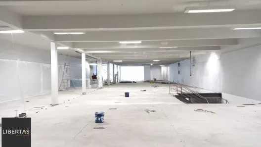 Prédio Comercial com 2 Quartos para alugar, 2290m² no Moinhos de Vento, Porto Alegre