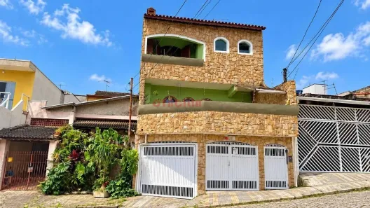 Sobrado com 3 Quartos à venda, 315m² no Jardim Stella, Santo André