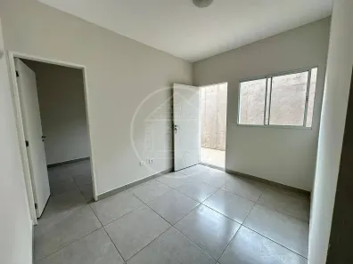 Casa com 1 Quarto para alugar, 35m² no Jardim Cruzeiro, São Paulo