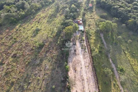 Fazenda/Sítio com 1 Quarto à venda, 5m² no Centro, Carmo do Cajuru