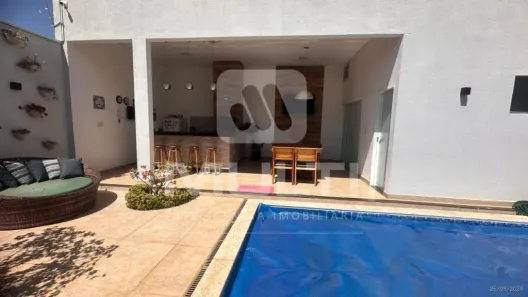 Casa com 3 Quartos à venda, 150m² no Laranjeiras, Uberlândia