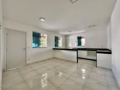 Casa com 2 Quartos para alugar, 70m² no Santa Branca, Belo Horizonte