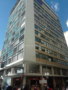 Sala Comercial para alugar, 46m² no Centro, Juiz de Fora