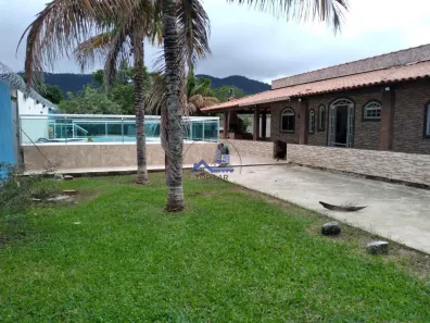 Casa de Condomínio com 3 Quartos para venda ou aluguel, 1100m² no Jaconé (Ponta Negra), Maricá