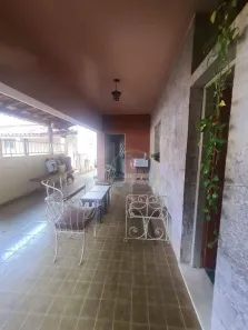 Casa com 4 Quartos à venda, 312m² no Jardim Alexandre Campos, Uberaba