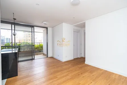 Apartamento com 2 Quartos à venda, 73m² no Centro, Curitiba