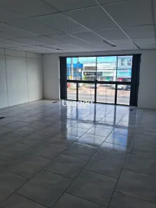 Prédio Comercial para alugar, 550m² no Hípica, Porto Alegre