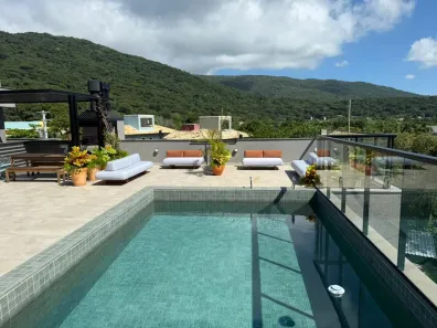 Apartamento com 2 Quartos à venda, 65m² no Lagoa da Conceição, Florianópolis
