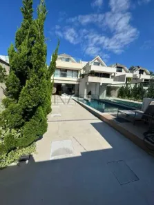 Casa de Condomínio com 4 Quartos para venda ou aluguel, 450m² no Barra da Tijuca, Rio de Janeiro