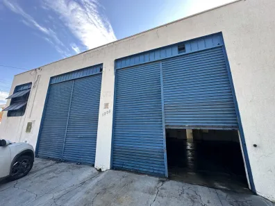 Sala Comercial para alugar, 124m² no Jardim Bongiovani, Presidente Prudente