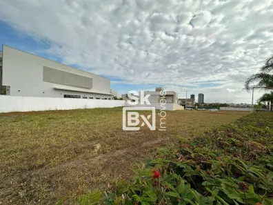 Lote/Terreno à venda, 703m² no Jardim Sul, Uberlândia