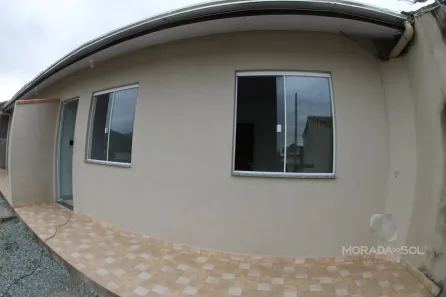 Casa com 2 Quartos para alugar, 55m² no Alto São Bento, Itapema