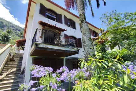 Casa de Condomínio com 3 Quartos à venda, 168m² no Cascata dos Amores, Teresópolis