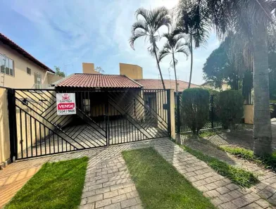 Casa com 4 Quartos à venda, 266m² no Jardim Santos Paulo, Londrina
