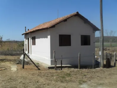 Fazenda/Sítio com 2 Quartos à venda, 81m² no Fidalgo, Pedro Leopoldo