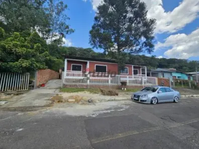 Casa com 2 Quartos para alugar, 67m² no São Jorge, Novo Hamburgo
