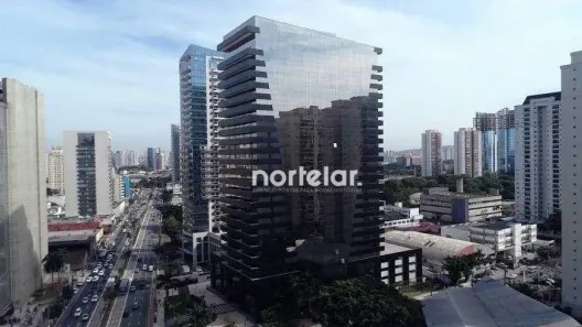 Sala Comercial para alugar, 211m² no Várzea da Barra Funda, São Paulo