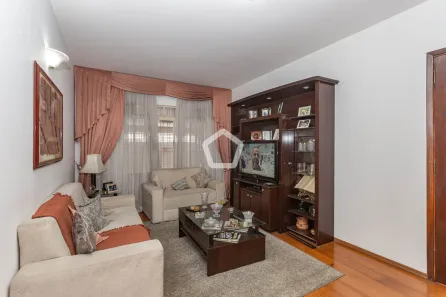 Casa com 2 Quartos à venda, 100m² no Jardim Aeroporto, São Paulo