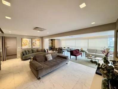 Apartamento com 3 Quartos à venda, 213m² no Santo Amaro, São Paulo
