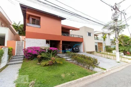 Casa de Condomínio com 5 Quartos para alugar, 365m² no Alphaville, Santana de Parnaíba