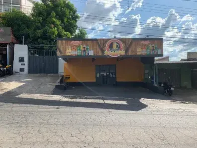 Ponto Comercial com 3 Quartos à venda, 450m² no Jardim Novo Mundo, Goiânia