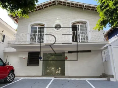 com 3 Quartos à venda, 220m² no Cambuí, Campinas