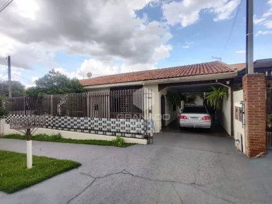 Casa com 3 Quartos à venda, 233m² no Parque Residencial Tuiuti, Maringá